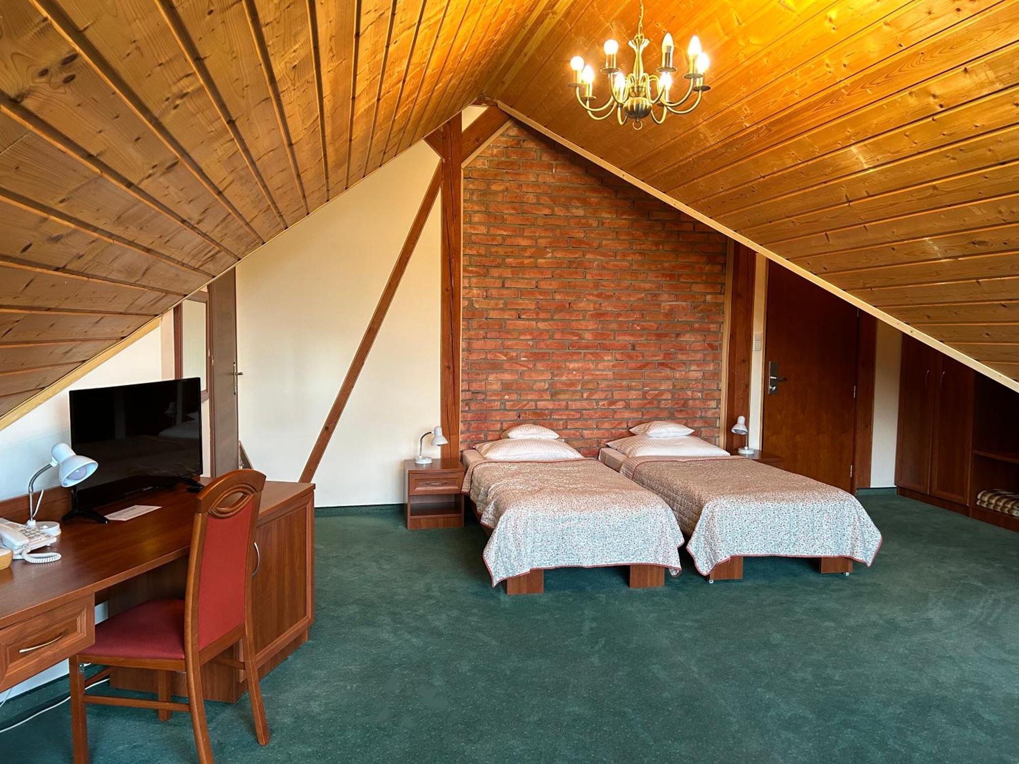 Hotel Salamandra Hoczew Εξωτερικό φωτογραφία