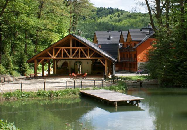 Hotel Salamandra Hoczew Εξωτερικό φωτογραφία
