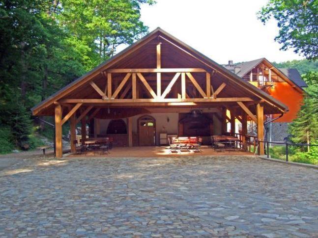 Hotel Salamandra Hoczew Εξωτερικό φωτογραφία